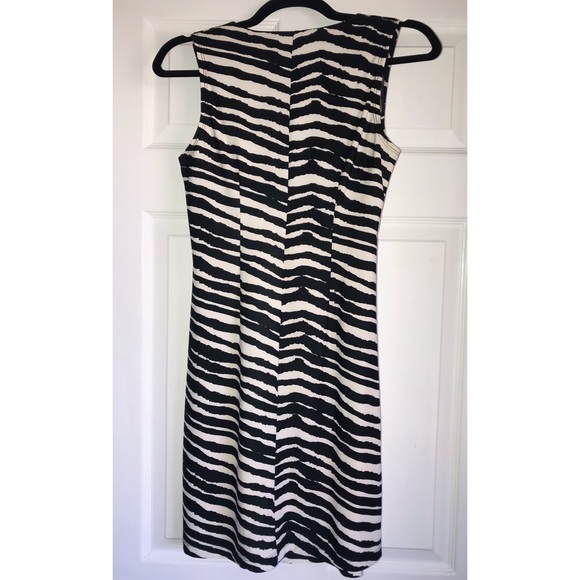 ZEBRA PRINT DRESS ~ LAURA PETITES - Picture 2 of 4